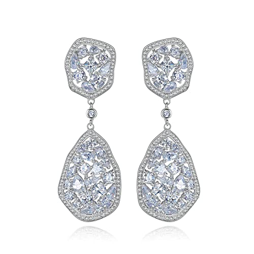 Boucles d'oreilles breloque larme en zircones pour illuminer vos soirées