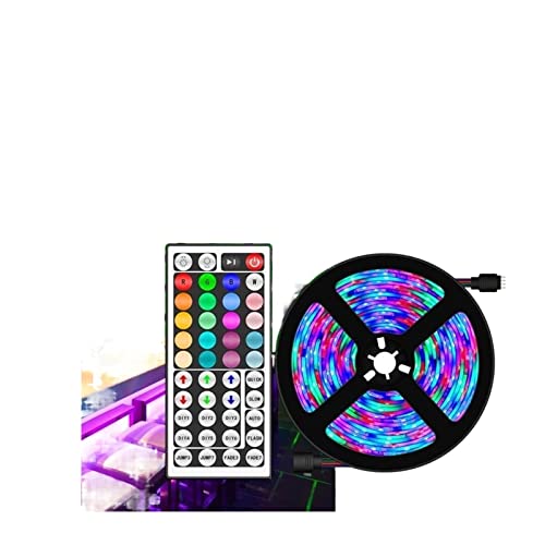 Ruban LED RVB 10m pour créer un effet scène lumineux dans votre salon
