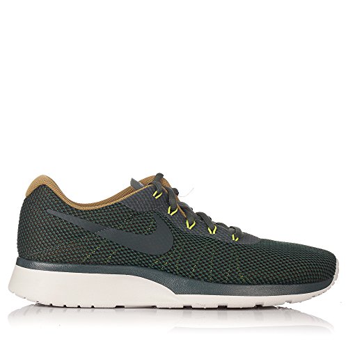 Image of Nike Men Tanjun Racer Running Shoes