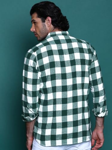 Image of THE BEAR HOUSE Men's's Checkered Flannel Shirt | Green | TBH-Intel-GR