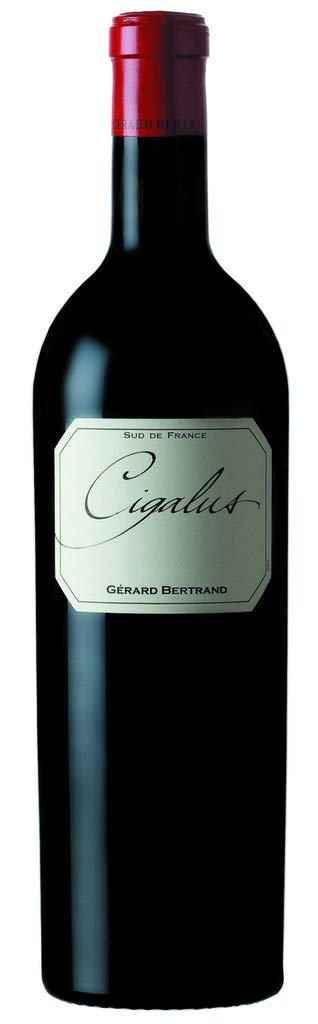 Gérard Bertrand Cigalus Vin Rouge | Cabernet Sauvignon/Cabernet Franc/Merlot/Syrah/Grenache/Carignan | IGP Aude Hauterive Caisse Bois | (1 x 0.75 l)