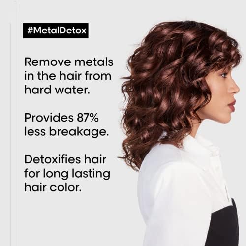 LOréal Professionnel Metal Detox Shampoo, Protects Coloured Hair From Damage, For Smooth, Strong & Shiny Looking Hair, Rich & Creamy Texture, Serie Expert, 300 ml