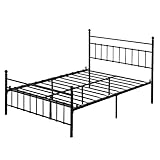 3. Esta cama de hierro es una bienvenida de buen gusto a cualquier dormitorio.