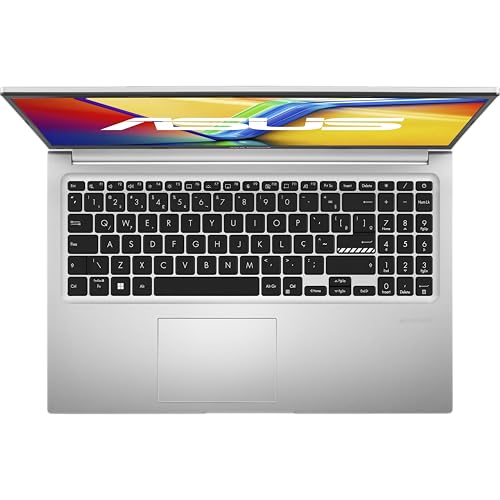 Notebook ASUS Vivobook 15 AMD Ryzen 7, 16 GB, 512 GB SSD, W11 Home, 15.6” FHD, Cool Silver – M1502YA-NJ655W