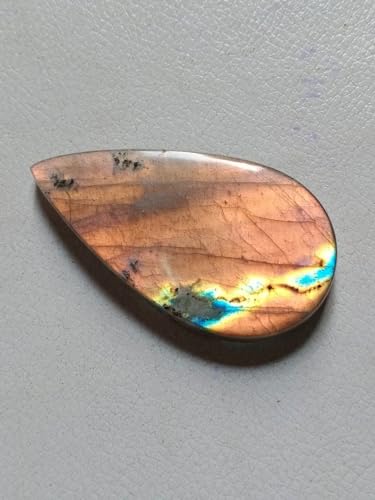 Labradorite dorée en cabochon poire pour fabriquer un cadeau fait main