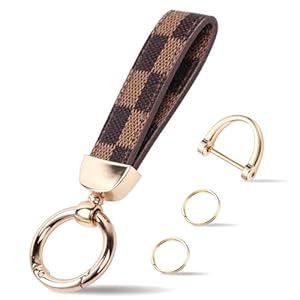 EKSEN Leather Car Keychain, Universal Car Keychain Holder with 2 Key Ring and Anti-Lost D Ring, Car Key Accessories.