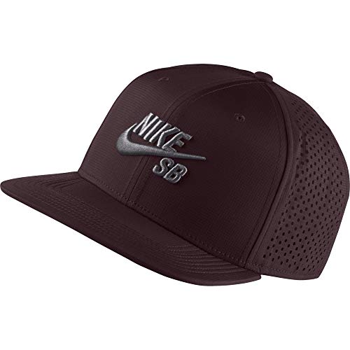bone nike performance trucker