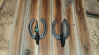 Wild-Hare Western Cowboy Gun Rack Horseshoe Locking