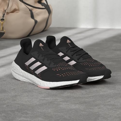 Adidas Women's Ultraboost 22 Running Shoe2