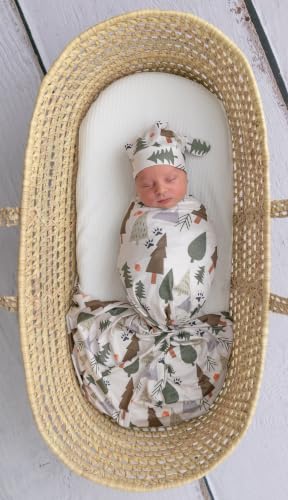 Image of Newborn Swaddle Set, Grey and Green Tree, Beanie | 31.4 x 31.4 in, for 0-3 months, swaddle and receiving blanket, beanie, name card, Grey and Green Tree