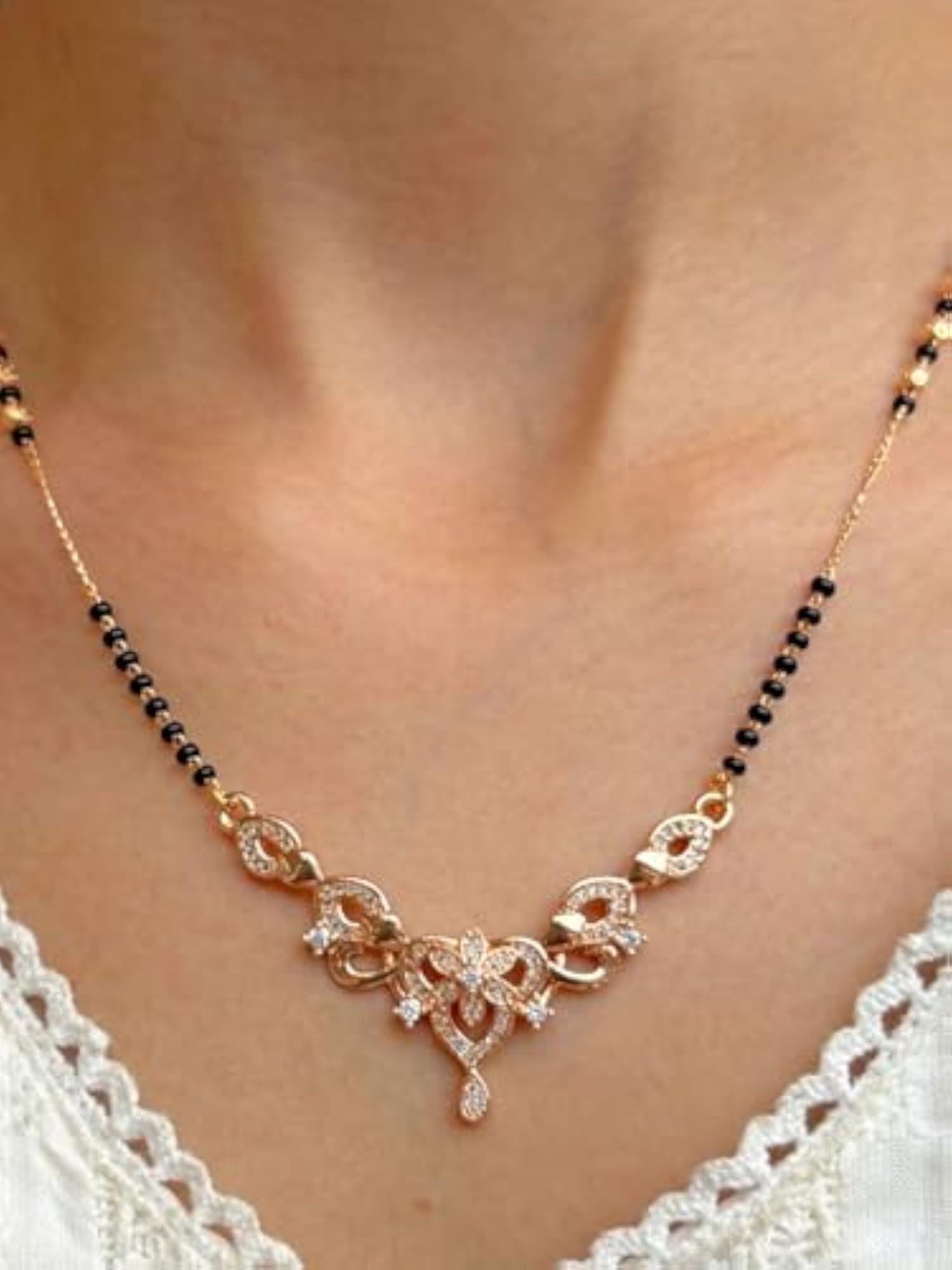 Women's Dhruvi Mangalsutra, Elegant Tradition