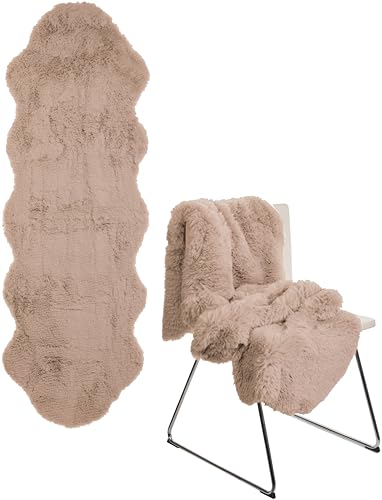Brandsseller Lammfellimitat-Teppich 60x180 cm XXL – Flauschiger Hochflor Teppich aus Kunstfaser – Weiche, warme Deko-Auflage für Boden, Sofa, Sessel & Bett – Waschbar – Für Indoor & Outdoor – Grau