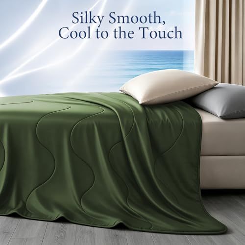 Image of Cooling Comforter for Hot Sleepers, Queen 90x90, Forest Green | Cooling blanket feel, Q-Max >0.4 cool touch, double-sided cooling, Sorona fill, for night sweats, lightweight & breathable