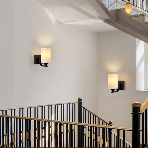 Aplique de pared cilíndrico de hierro negro con pantalla de vidrio esmerilado para dormitorio 5