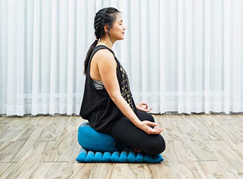 Image of Leewadee Meditation Cushion Set - 1 Small Zafu Yoga Pillow and 1 Small Roll-Up Zabuton Mat Filled with Kapok