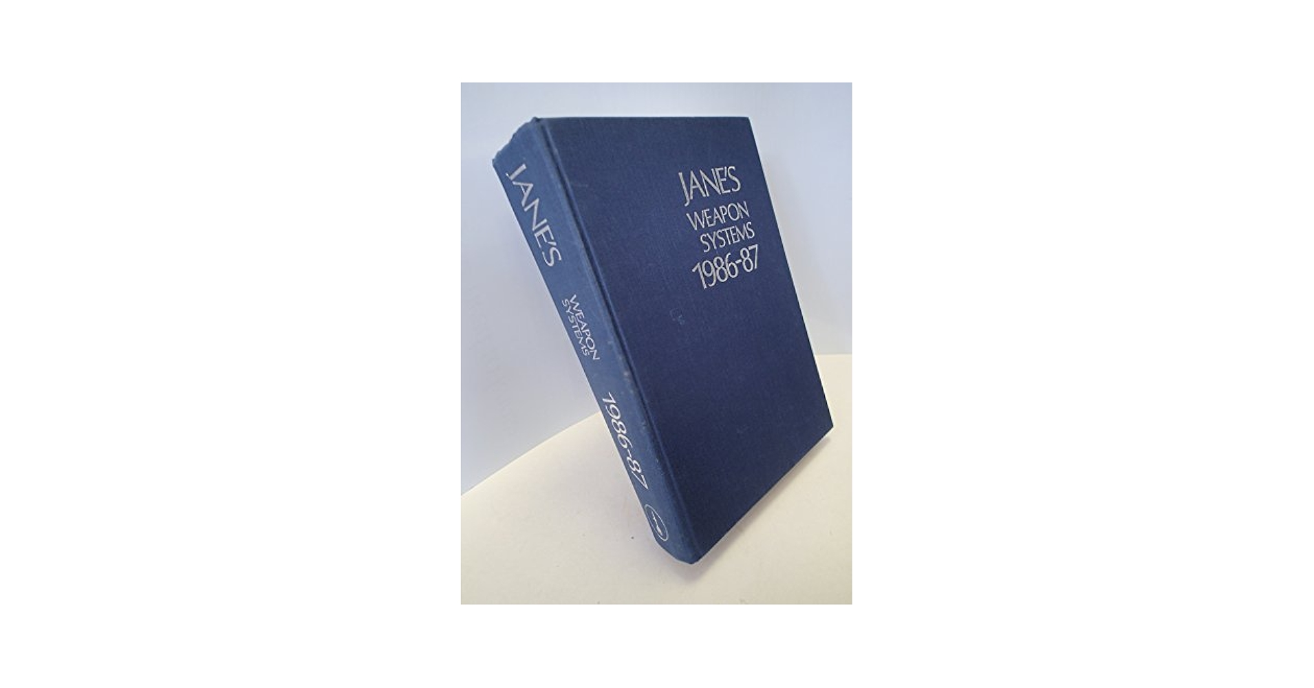 人文 JANE'S WEAPON SYSTEMS 1974-75 人文 JANE'S WEAPON SYSTEMS 1974-75 Janes Weapons Systems
