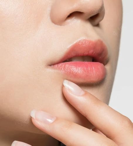 Image of 100% MAGIC COLOUR CHANGE GEL LIPSTICK WITH GOLD LEAF
