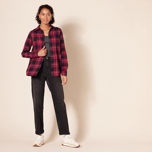 Image of Amazon Essentials Women's Regular-Fit Long-Sleeve Lightweight Plaid Flannel Shirt with Brushed Finish, Shirttail Hem