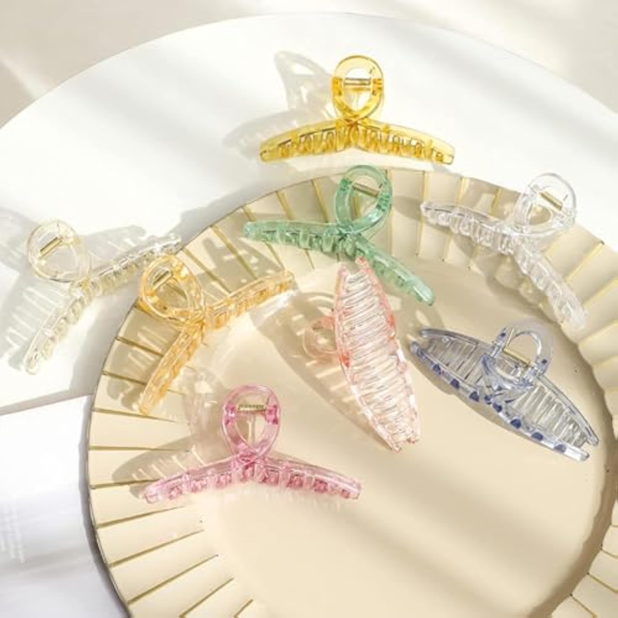 Stylish Clear Hair Clutcher for Girls