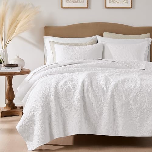 Image of palassio White Paisley 100% Cotton Quilt Twin Size Bedding Sets with 1 Pillow Sham, Boho Floral Lightweight Farmhouse Country Vintage Soft Bedspread Shabby Chic Coverlet for All Season, 2 Pieces