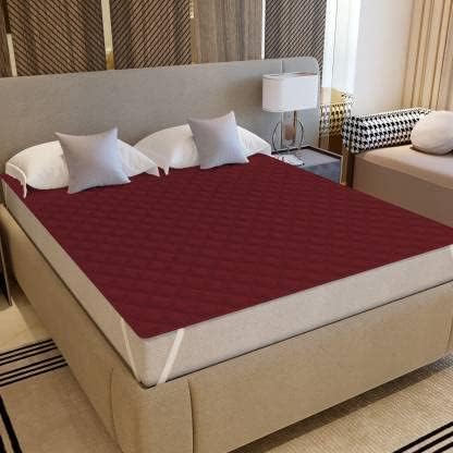 HELGA 100% Waterproof Cotton Microfiber Quilted Mattress Protector (King, Maroon)