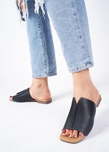 Image of TRYME Stylish Comfortable Sole Ravishing Women Flat Sandals For Women & Girls