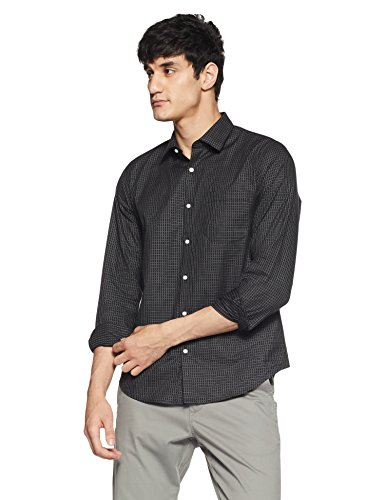 Image of Peter England Men's Solid Slim Fit Polo