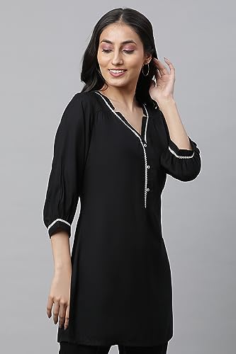 Image of Aurelia Women's Viscose Regular Fit Solid Kurti