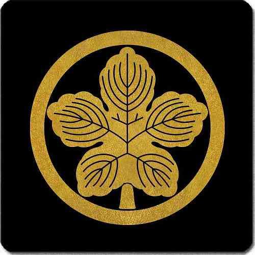 Amazon | 家紋シール 4421_丸に立ち梶の葉 3cm x 3cm 4枚セット