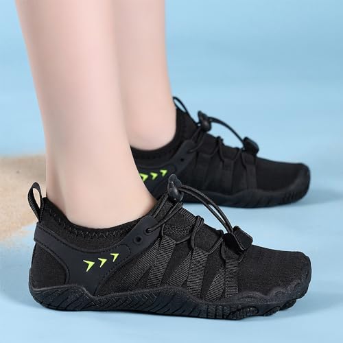 Image of Quickshark Kids Water Shoes Boys Girls Barefoot Aqua Socks Outdoor Indoor Quick Dry Sandals Lightweight Slip On Walking Sneakers for Beach Pool Swim (Little Kid /Big Kid)