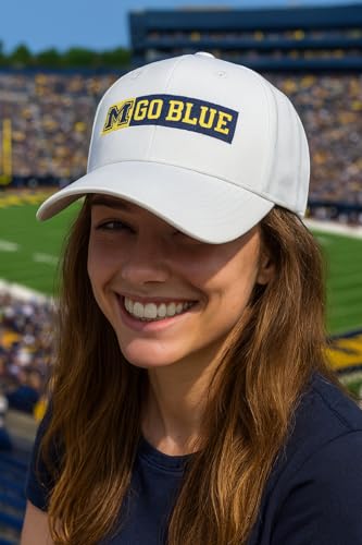 Gorra Ajustable Oficial Michigan University Go Blue Blanca miniatura 3