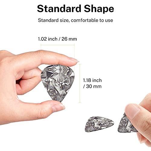 Lot de 6 médiators en diamant pour guitare acoustique, guitare électrique, basse, ukulélé – fins, moyens et épais. - Les Beatles, Paul McCartney, John Lennon, RIngo Starr, George Harrison Lot de 6 médiators en diamant pour guitare acoustique, guitare électrique, basse, ukulélé - fins, moyens et épais. – Image 8