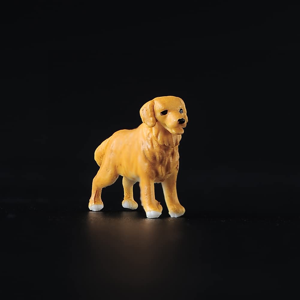 RoofWorld 1?64 Scale Miniature Figurines Scene Road Traffic Model Props Diorama Figure Miniature Animal Model Scene Props Buildings Train Model for Collection Gifts Decoration (Golden Retriever Dog)