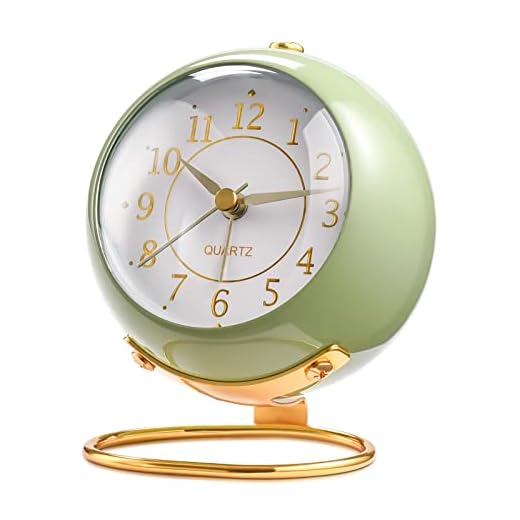 Analog Alarm Clocks,Retro Backlight Cute Simple Design Small Desk Clock with Night Light,Silent Non-Ticking,Battery Powered,for Kids,Bedroom,Travel,Kitchen,Bedside Desktop.(Green)