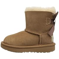 UGG Unisex Kids Mini Bailey Bow Ii Classic Boot, Chestnut, 8 UK
