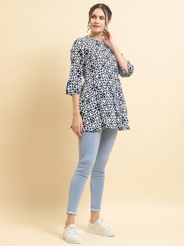 Image of Shree Women Liva (Rayon) White Floral Print Kurta