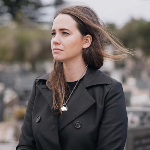 Homaisson Cremation Urn Necklace for Ashes, 3-Pack Heart-Shaped Memorial Urn Jewelry Set with Adjustable Stainless Steel Chain, Engraved Keepsake Pendant for Loved Ones2