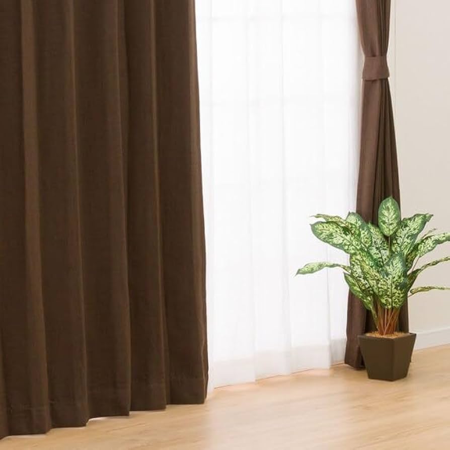 未使用　カーテン　ニトリ　エスト Amazon｜ニトリ(NITORI) 遮光1級カーテン エスト ブラウン