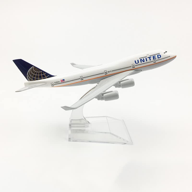 MAQUETTE DE BUREAU ETAIN BOEING 747-400