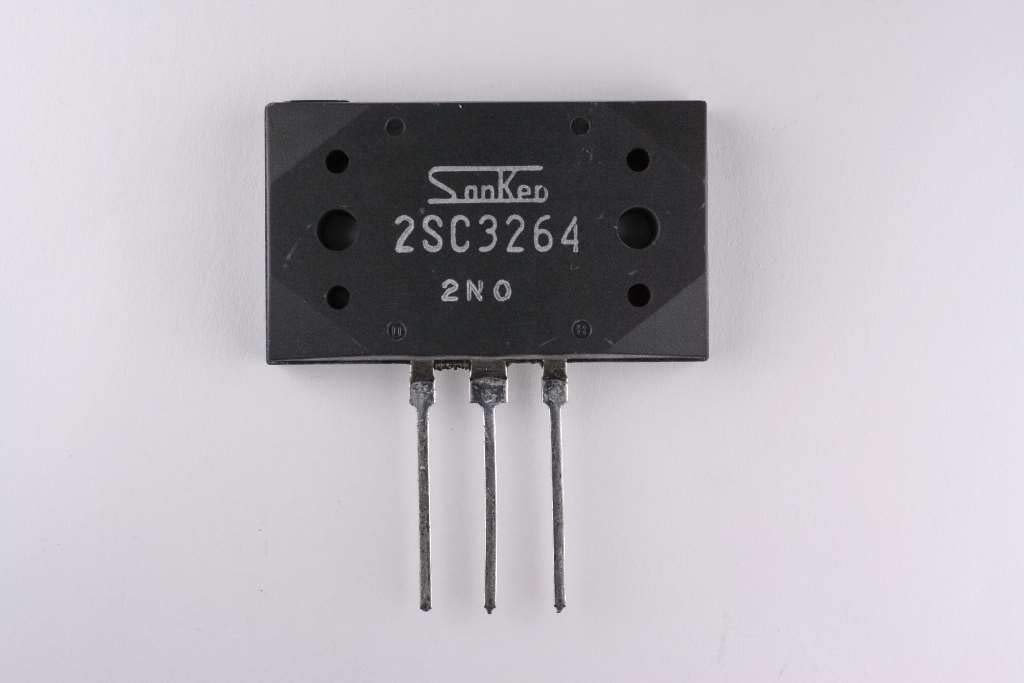 Amazon.co.jp: 2SC3264 Sanken オーディオパワートランジスタ : 産業