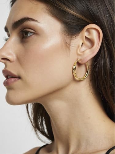 Golden Hoop Earrings For Women The Twisted Close-Fitting Hoop Shape Is Crafted With Gold-Plated Material And S925 Silver Pins Light Luxury Elegant Unique And Minimalist Style2