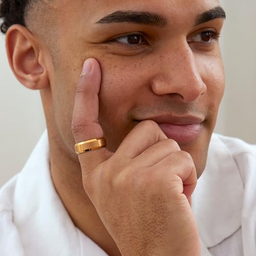 EVE'S ADDICTION Engravable Men's Ring - Brushed Gold Tungsten Ring - Gifts for Dad2