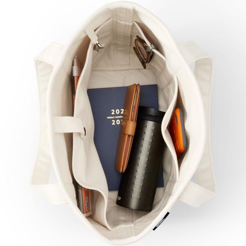 Image of Lands' End Medium Regular Handle