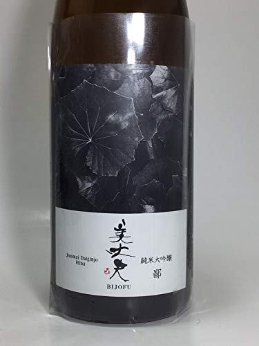 Amazon.co.jp: 美丈夫 純米大吟醸 鄙 ひな 1800ml : 食品・飲料・お酒