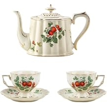 British Style Porcelain Tea Set, Ceramic Strawberry Pattern Tea Pot, Cups, and Saucers Present Set, 900ml Teapot, 220ml Cups, Ideal for Afternoon Tea, Weddings