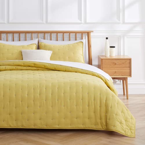 Veeyoo Yellow Queen Quilt Set - 100% Handmade Warm Quilt Bedspread, Soft Lighweight Coverlet For All Seasons (Yellow, 1 Quilt 2 Shams) #TOP9