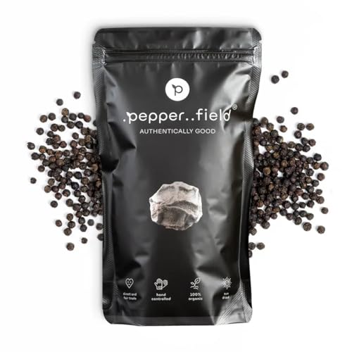 Pepper Field Kampot Pepper Black - Granos de pimienta enteros de Camboya, frescos y sabrosos, granos de pimienta enteros para moler y cocinar, excelente sabor, ideal para cocinar y asar, 250g