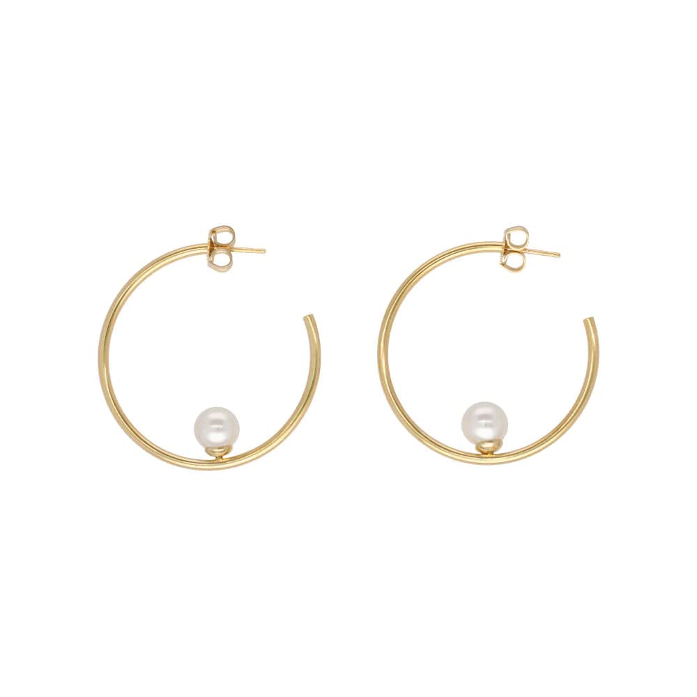 MAJORICA Pendiente Aro Dorado Perla Alba para mujer con un diseño clásico y elegante, 4cm ø, cierre de pincho en plata bañada en oro de 18k, perla redonda blanca de 8mm.