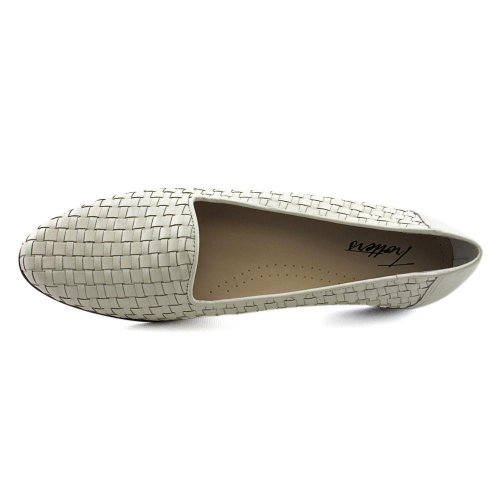 Image of Trotters Women's Liz Slip-On
