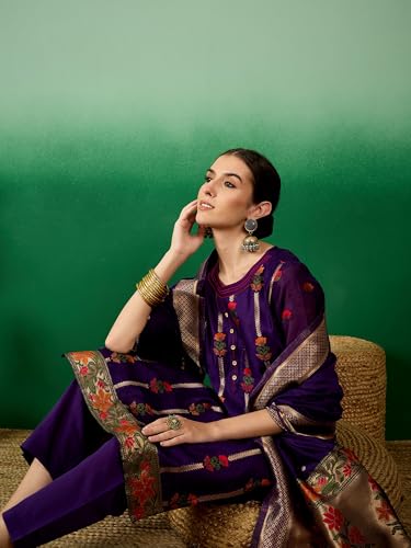 Image of arriva fab Women's Embroidery Kurta Set With Duppata